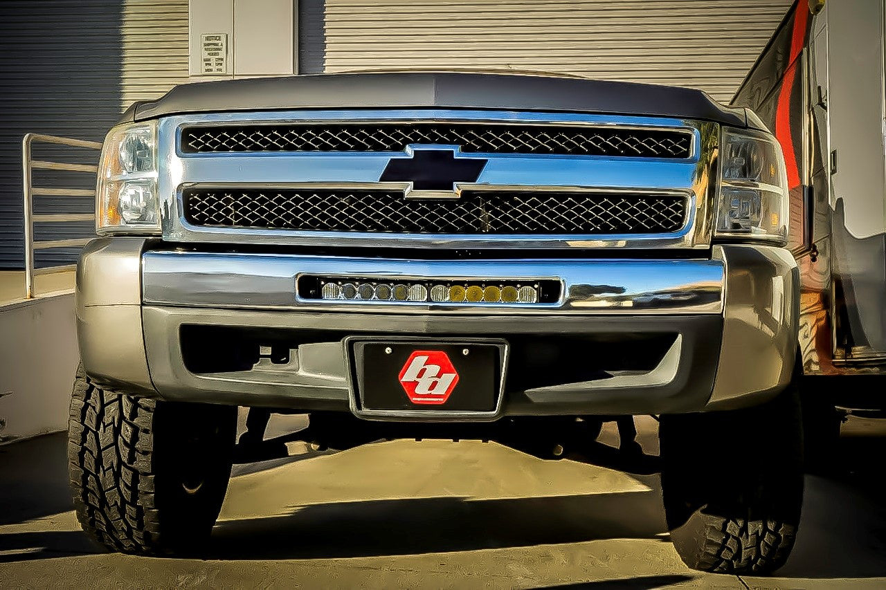 Chevy/GMC OnX6+ 20 Inch Bumper Light Bar Kit - Chevy/GMC 2007-13 Silverado/Sierra 1500/2500HD/3500HD {'07 New Body Style}