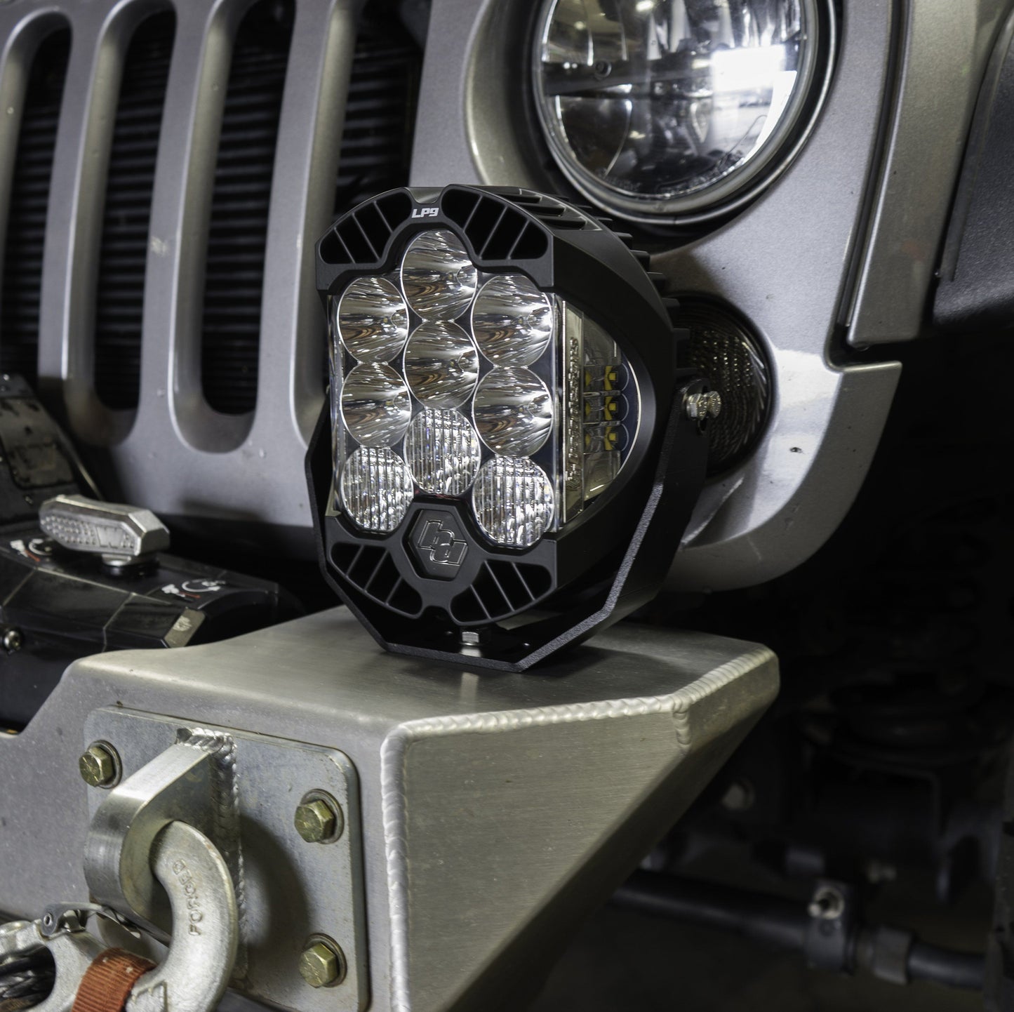 LP9 Sport LED Light